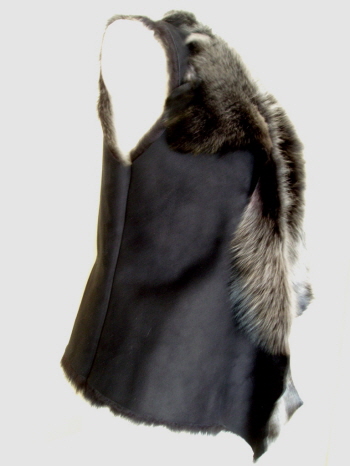 Black Brisa Toscana Sheepskin Gilet Side