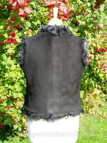Back of the Black - Grey Tigrado Shearling Gilet BL19