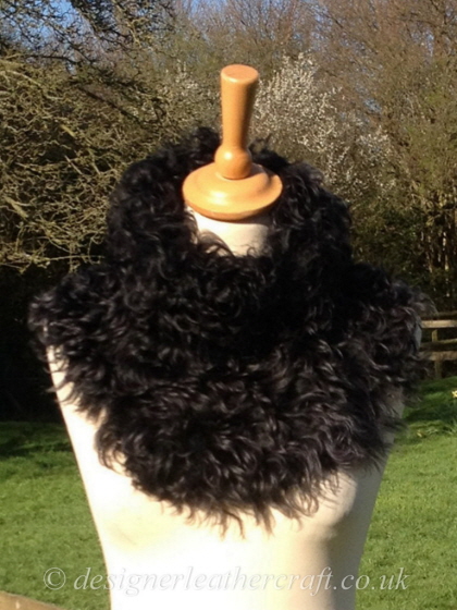 Black Tigrado Shearling Tippet Collar with  Steel Grey Tips 6 Fastens with Magnets