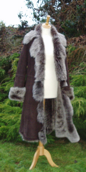 Brown Brisa Suede Finish Toscana Shearling Coat Open