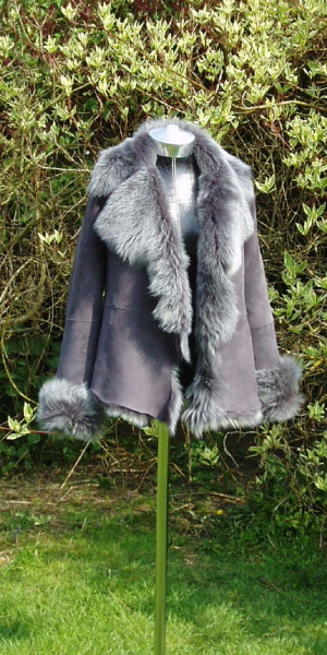 Gorgeous in Grey Brisa Suede Finish Toscana