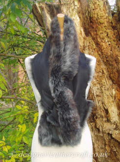 Nappalan Side of the 47 inch Wolf Toscana Shearling Scarf