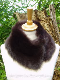 Warm Brown Toscana Shearling Tippet T10 Fastens with Magnets